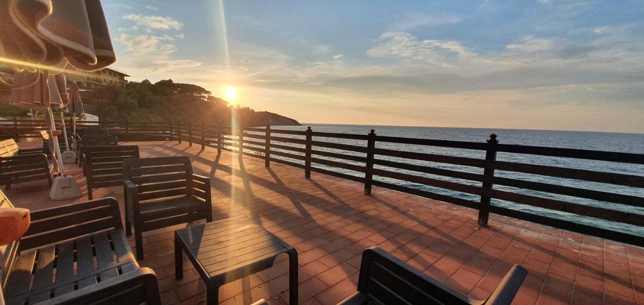 Hotel Le Ghiaie Portoferraio Zewnętrze zdjęcie